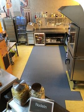 anwendung-matte-kantine-2019-09