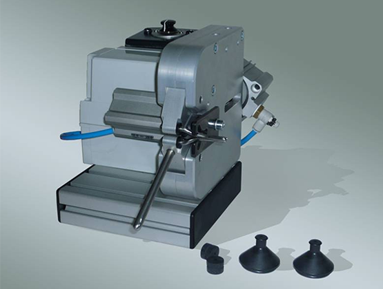 automotive_tuellenmontage1_bild1